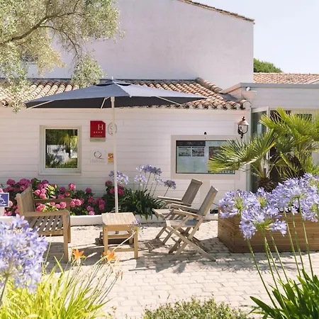 Hotel Fleur De Sel 4*