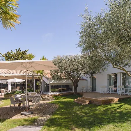 Fleur De Sel Отель 4*