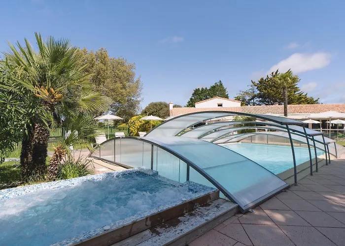 Fleur De Sel Отель Нуармутье